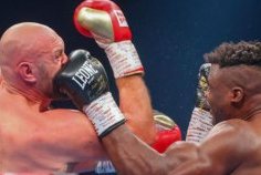 Boxe anglaise : Francis Ngannou perd de justesse face à Tyson Fury