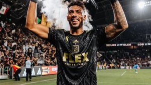 Major League Soccer : Denis Bouanga termine soulier d’or de la saison régulière