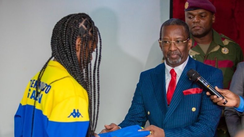 Jeux Africains 2024 : remise du drapeau national aux athlètes gabonais