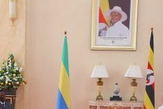 Visite de travail et d’amitié du président de la transition du Gabon à Kampala